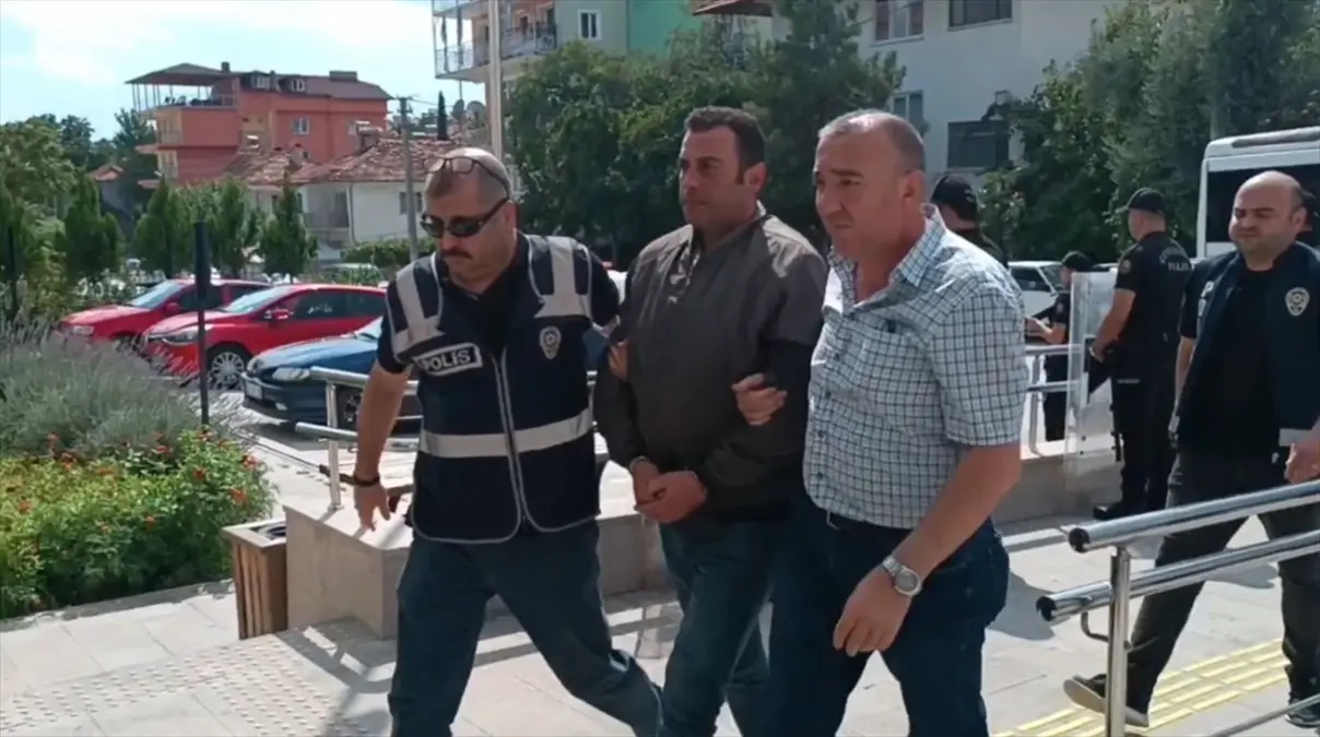 Burdur’da Baba ve Oğlunu Öldüren Zanlı Tutuklandı