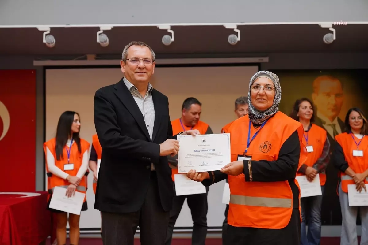 Ayvalık’ta Temel İlk Yardım Kursları Tamamlandı