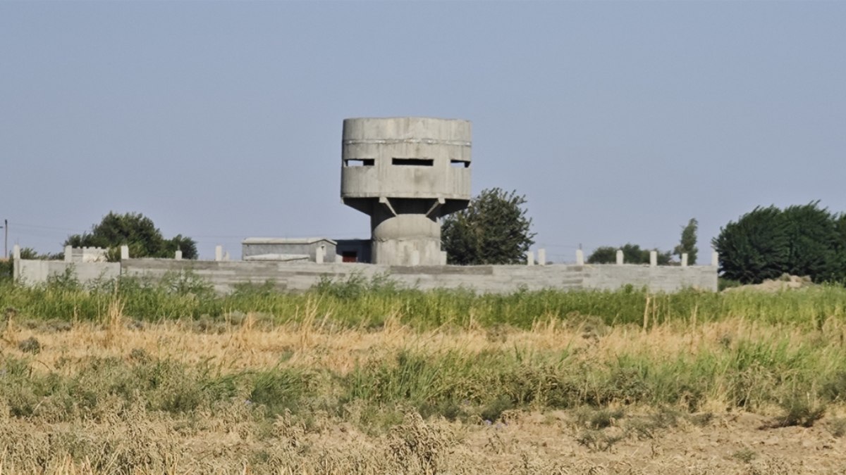 PKK/YPG, ABD’nin desteğiyle gözetleme kuleleri inşa ediyor